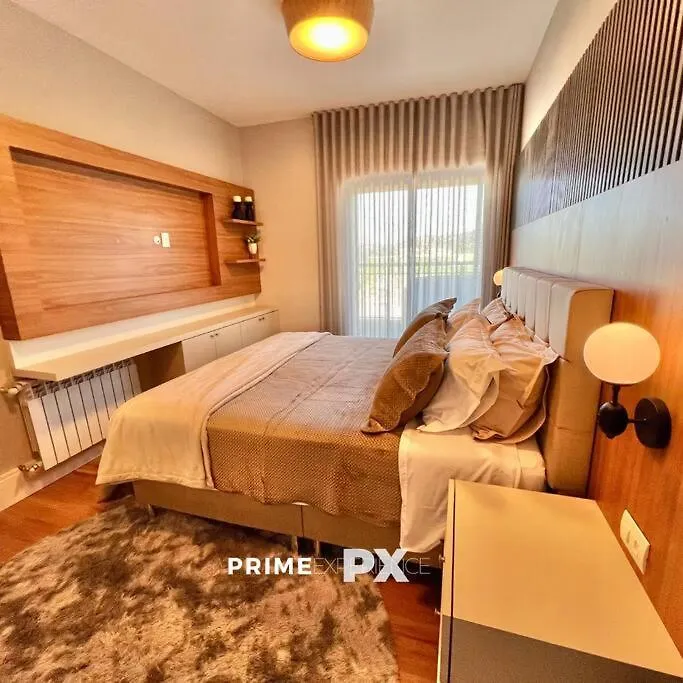 Campos Do Jordao - Condominio Luxuoso No Centro - Le Premier 0*, Campos do Jordao